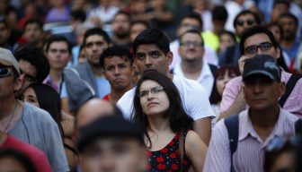 Pensiones irrumpe entre las principales preocupaciones de los chilenos, según encuesta CEP